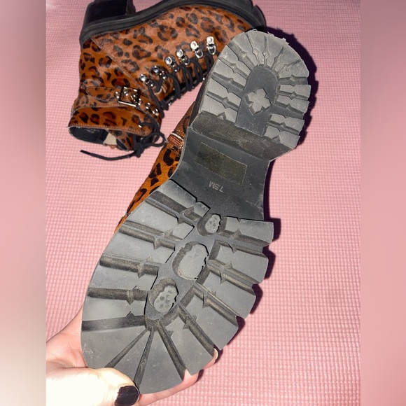 ✨Jeffrey Campbell cheetah boots✨ - Picture 3 of 4